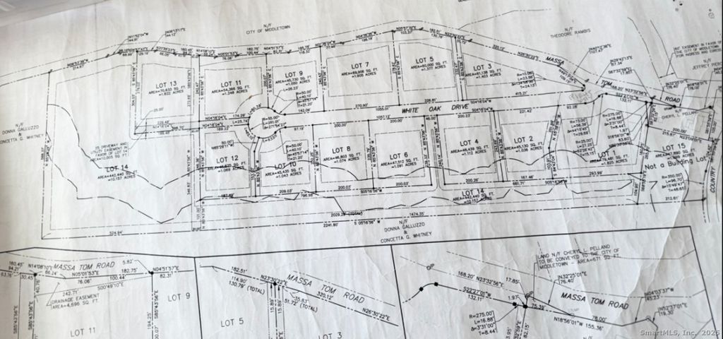 Country Club Rd and Massa Tom Rd Road East, Middletown, CT 06457