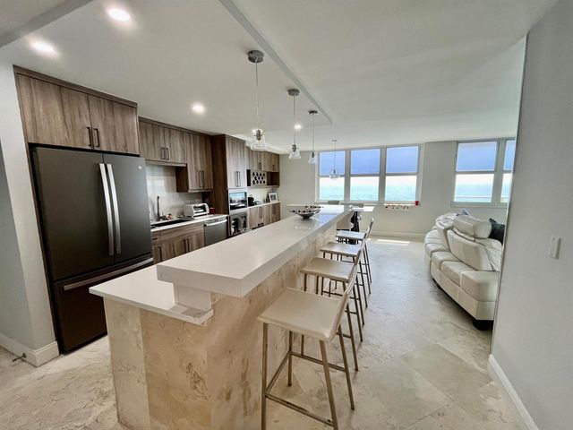 5440 N Ocean Drive 1107, Singer Island, FL 33404