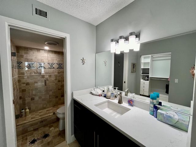 5440 N Ocean Drive 1107, Singer Island, FL 33404