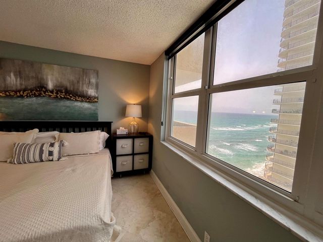 5440 N Ocean Drive 1107, Singer Island, FL 33404