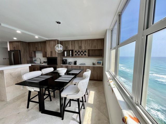 5440 N Ocean Drive 1107, Singer Island, FL 33404