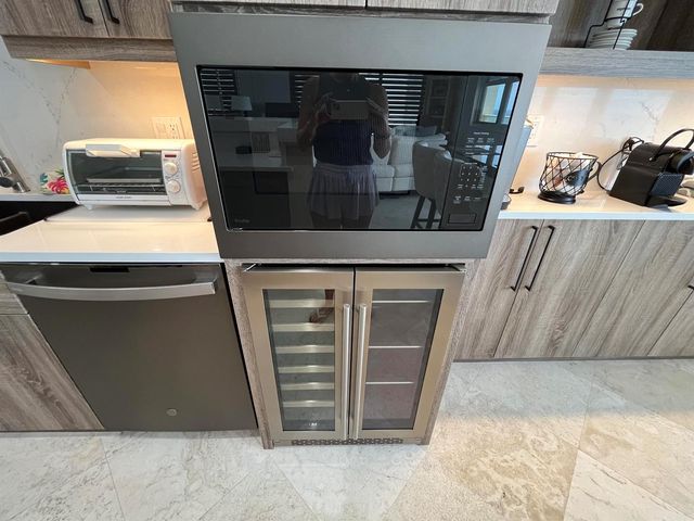 5440 N Ocean Drive 1107, Singer Island, FL 33404