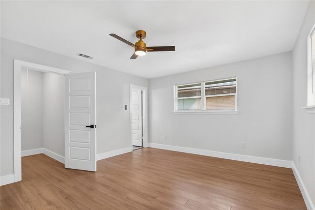 903 Rosewood Drive, Baytown, TX 77520