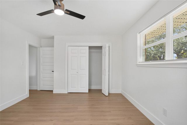 903 Rosewood Drive, Baytown, TX 77520