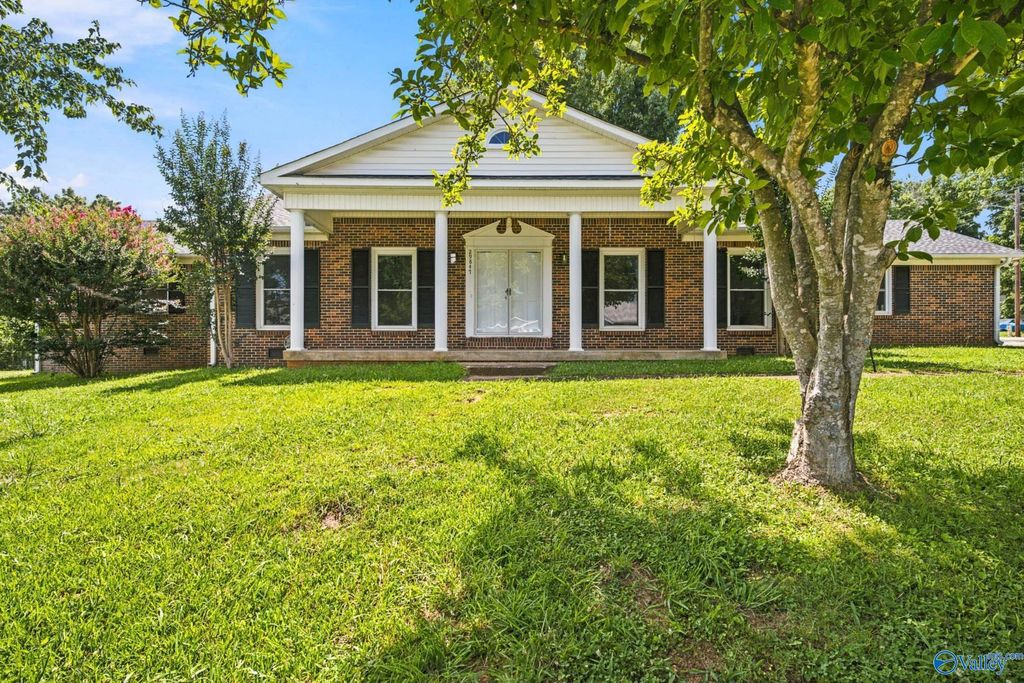 29847 1st Avenue E, Ardmore, AL 35739