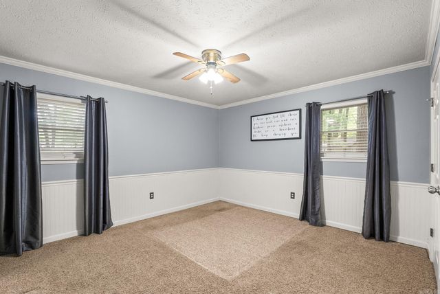 38 White Oak Dr, Conway, AR 72034
