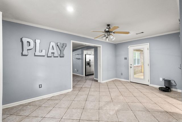 38 White Oak Dr, Conway, AR 72034