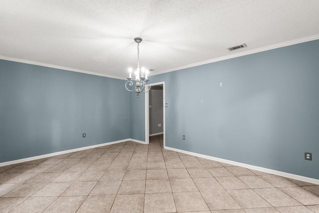 38 White Oak Dr, Conway, AR 72034