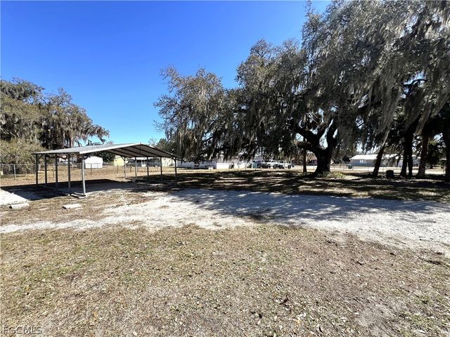 4040 S Edgewater CIR, Labelle, FL 33935