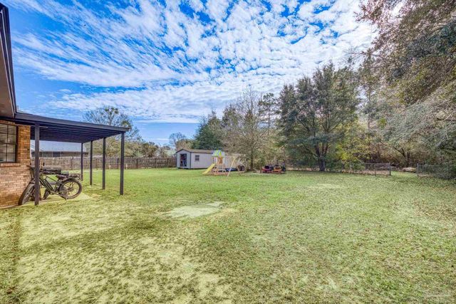 5279 Willard Norris Rd, Milton, FL 32570