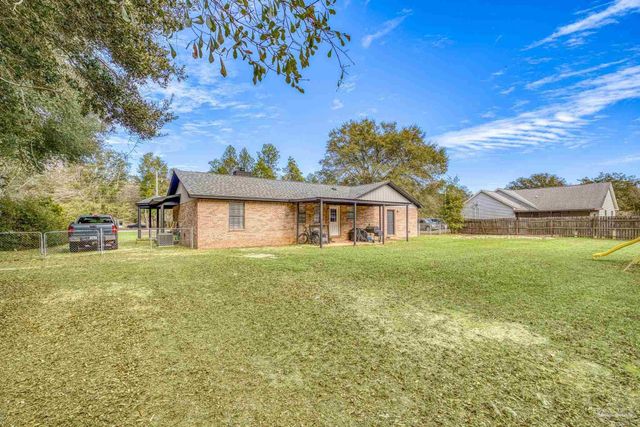5279 Willard Norris Rd, Milton, FL 32570