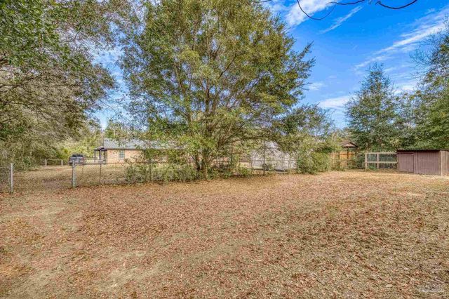 5279 Willard Norris Rd, Milton, FL 32570