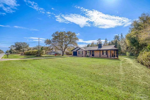 5279 Willard Norris Rd, Milton, FL 32570