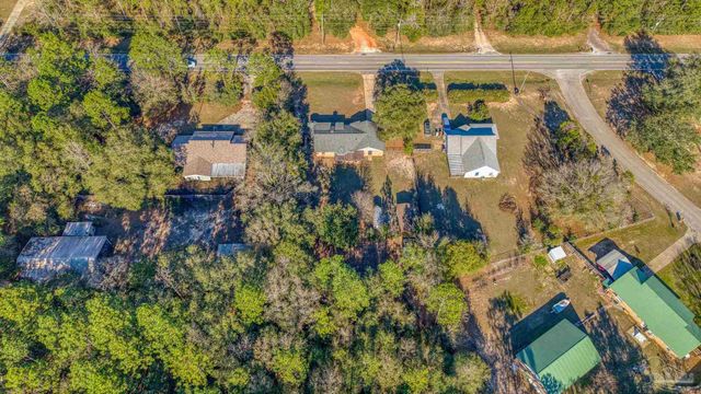 5279 Willard Norris Rd, Milton, FL 32570