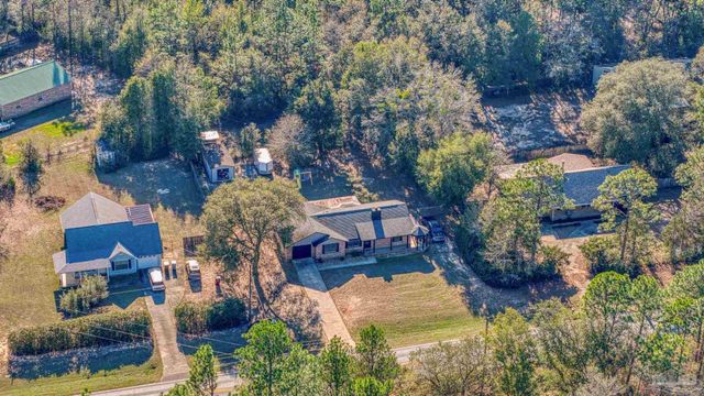 5279 Willard Norris Rd, Milton, FL 32570
