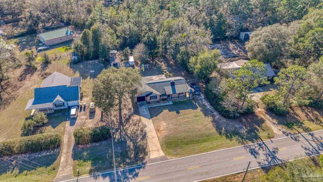 5279 Willard Norris Rd, Milton, FL 32570