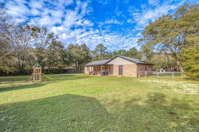 5279 Willard Norris Rd, Milton, FL 32570