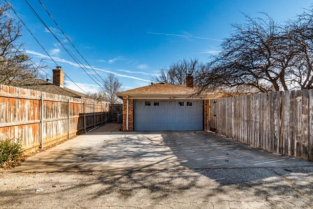 7803 Farrell Drive, Amarillo, TX 79121