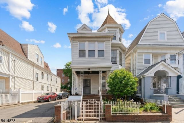 303 Clifton Ave, Newark City, NJ 07104