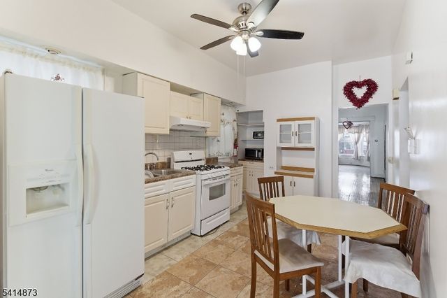 303 Clifton Ave, Newark City, NJ 07104