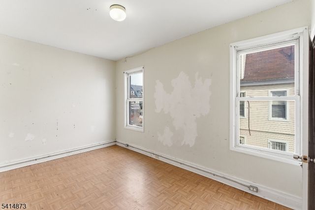 303 Clifton Ave, Newark City, NJ 07104