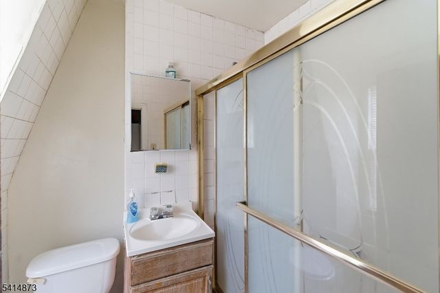 303 Clifton Ave, Newark City, NJ 07104