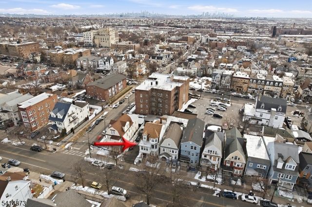 303 Clifton Ave, Newark City, NJ 07104