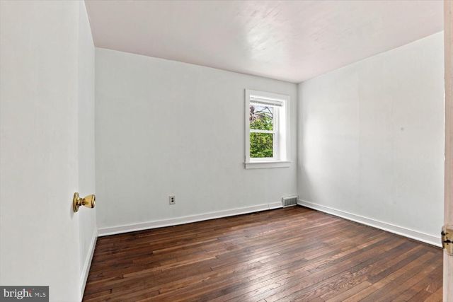 35 ORCHARD RD, Lancaster, PA 17601