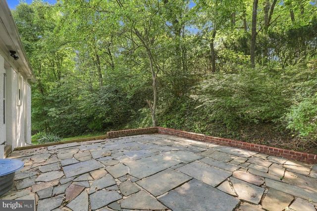 35 ORCHARD RD, Lancaster, PA 17601