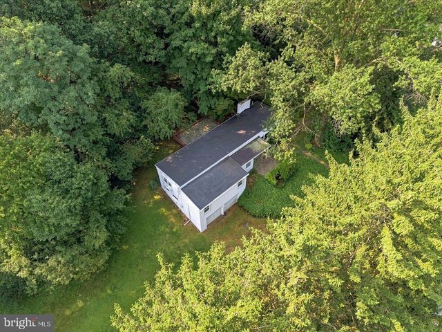 35 ORCHARD RD, Lancaster, PA 17601