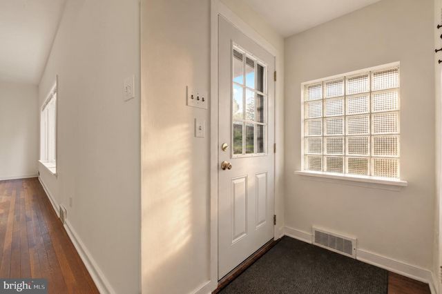 35 ORCHARD RD, Lancaster, PA 17601