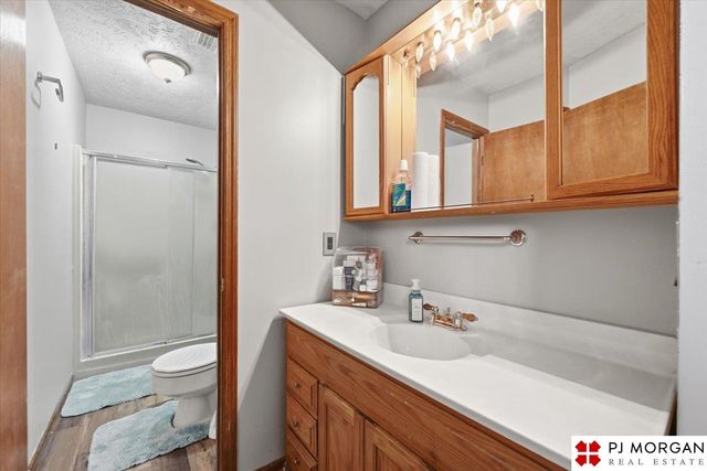 2324 N 113th Street, Omaha, NE 68164