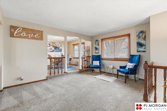 2324 N 113th Street, Omaha, NE 68164