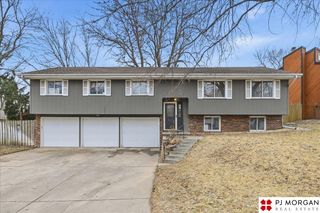 2324 N 113th Street, Omaha, NE 68164