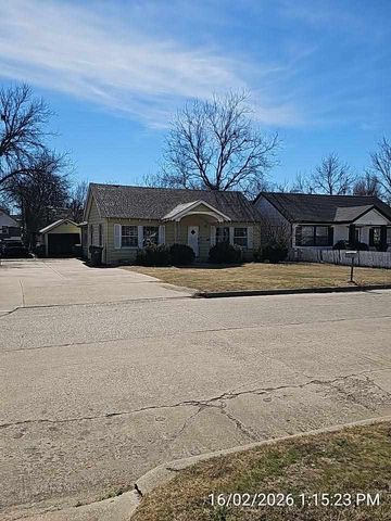 1508 NW Lake Ave, Lawton, OK 73507