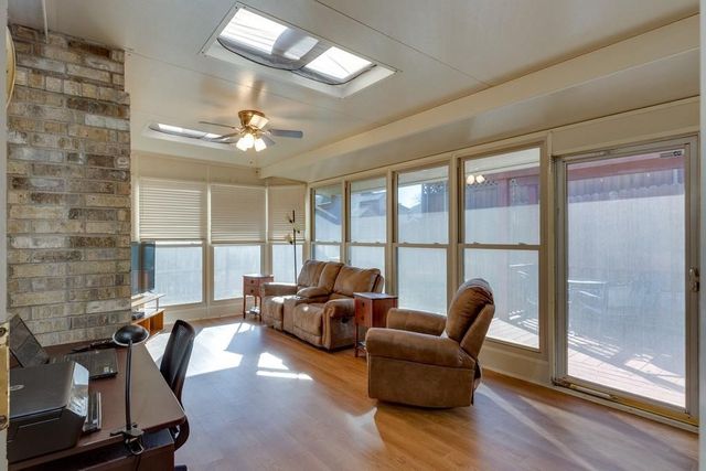 801 Steeps Court, Euless, TX 76039