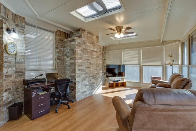 801 Steeps Court, Euless, TX 76039