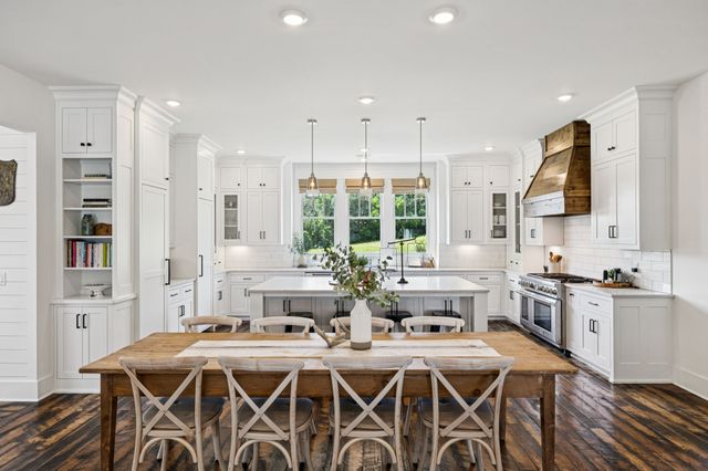 2650 Finley Ridge Lane, Nolensville, TN 37135