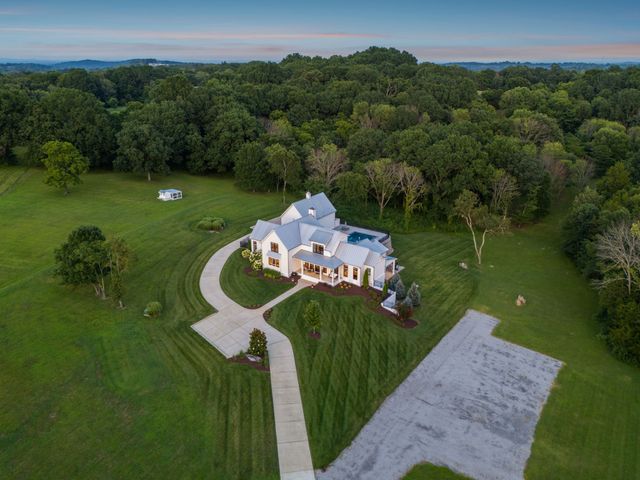 2650 Finley Ridge Lane, Nolensville, TN 37135