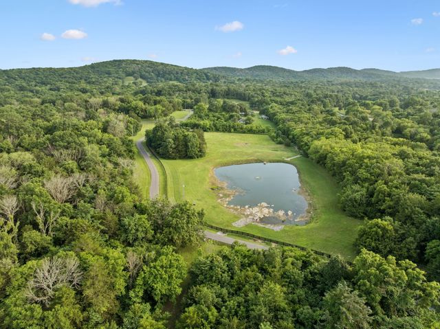 2650 Finley Ridge Lane, Nolensville, TN 37135