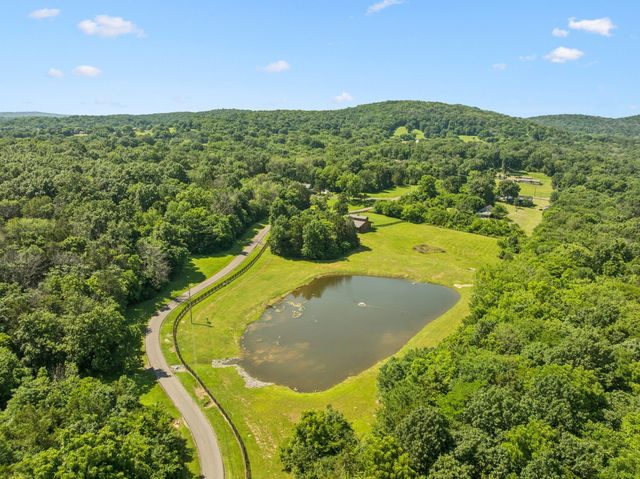 2650 Finley Ridge Lane, Nolensville, TN 37135