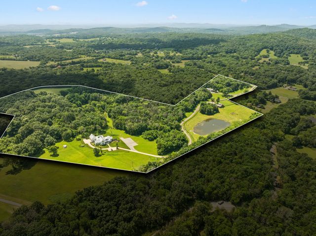 2650 Finley Ridge Lane, Nolensville, TN 37135