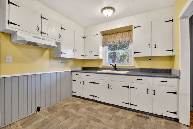 164 Marlette Drive, Mccaysville, GA 30555