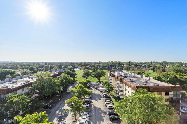 4174 Inverrary Drive 1002, Lauderhill, FL 33319