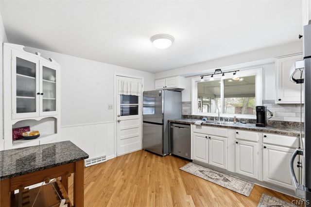 105 Vanida Lane, Manlius, NY 13066