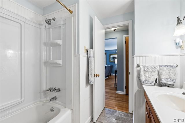 105 Vanida Lane, Manlius, NY 13066