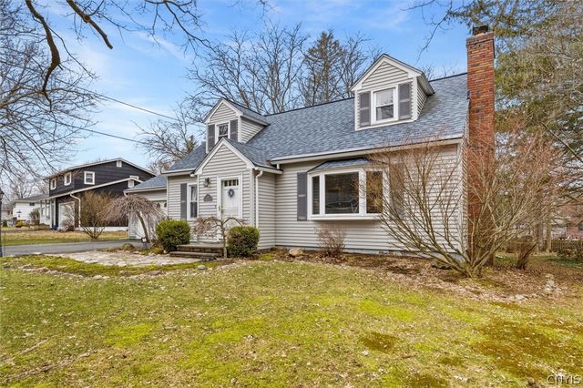 105 Vanida Lane, Manlius, NY 13066