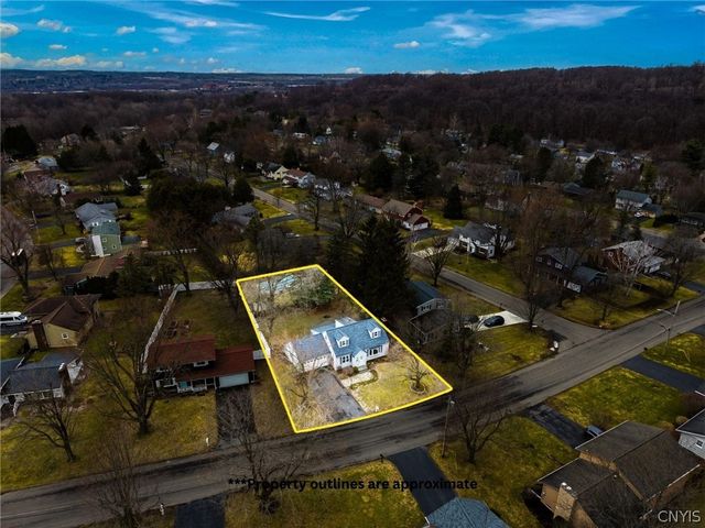 105 Vanida Lane, Manlius, NY 13066