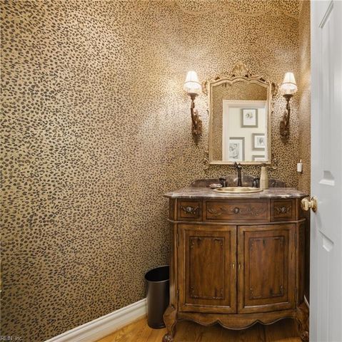 827 Waterfall WAY, Chesapeake, VA 23322