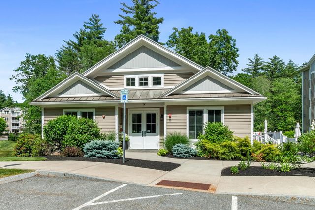 24 Willey Creek Rd Unit 203, Exeter, NH 03833